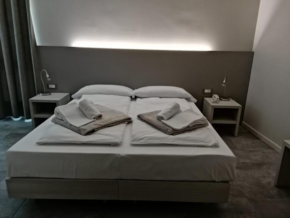 Hotel Europa Dossobuono Dış mekan fotoğraf