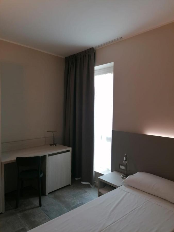 Hotel Europa Dossobuono Dış mekan fotoğraf
