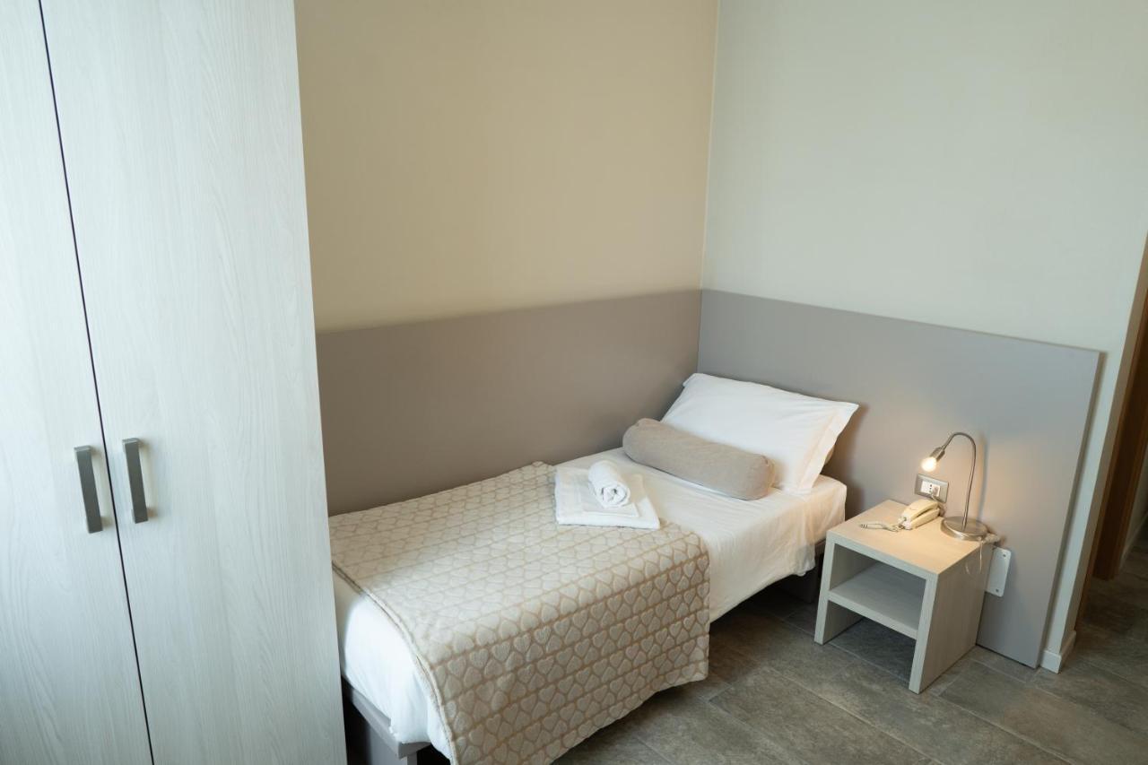 Hotel Europa Dossobuono Dış mekan fotoğraf