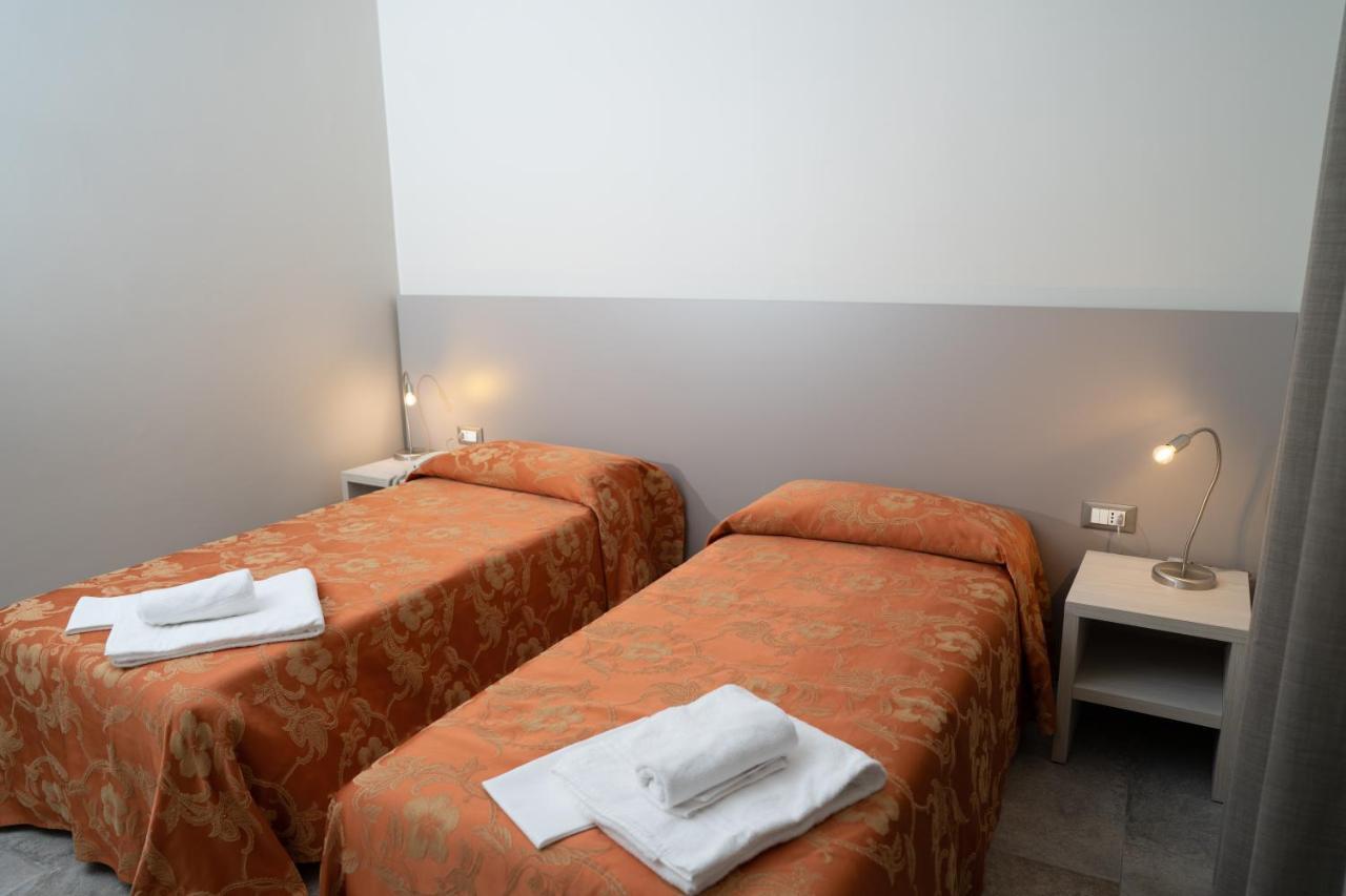 Hotel Europa Dossobuono Dış mekan fotoğraf