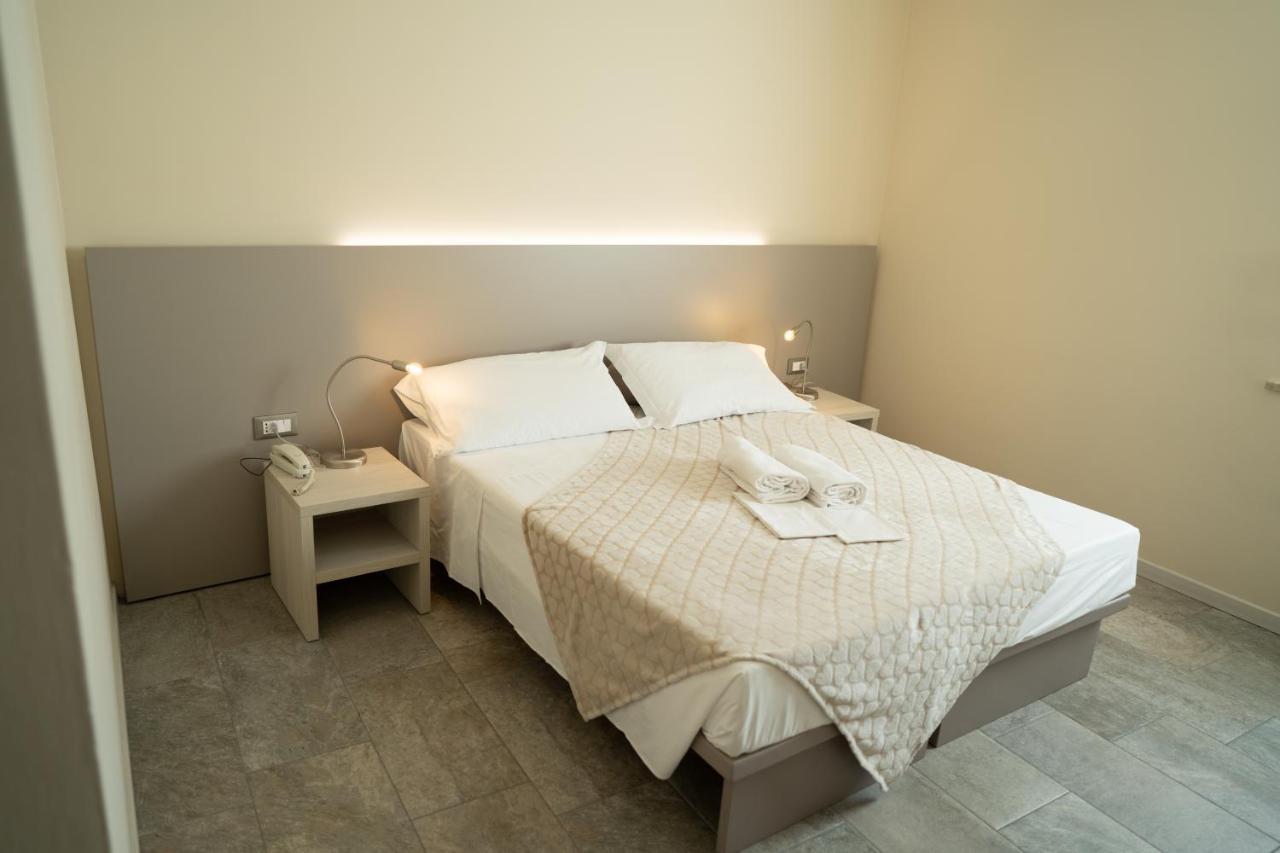 Hotel Europa Dossobuono Dış mekan fotoğraf