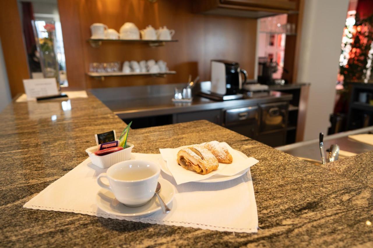 Hotel Europa Dossobuono Dış mekan fotoğraf