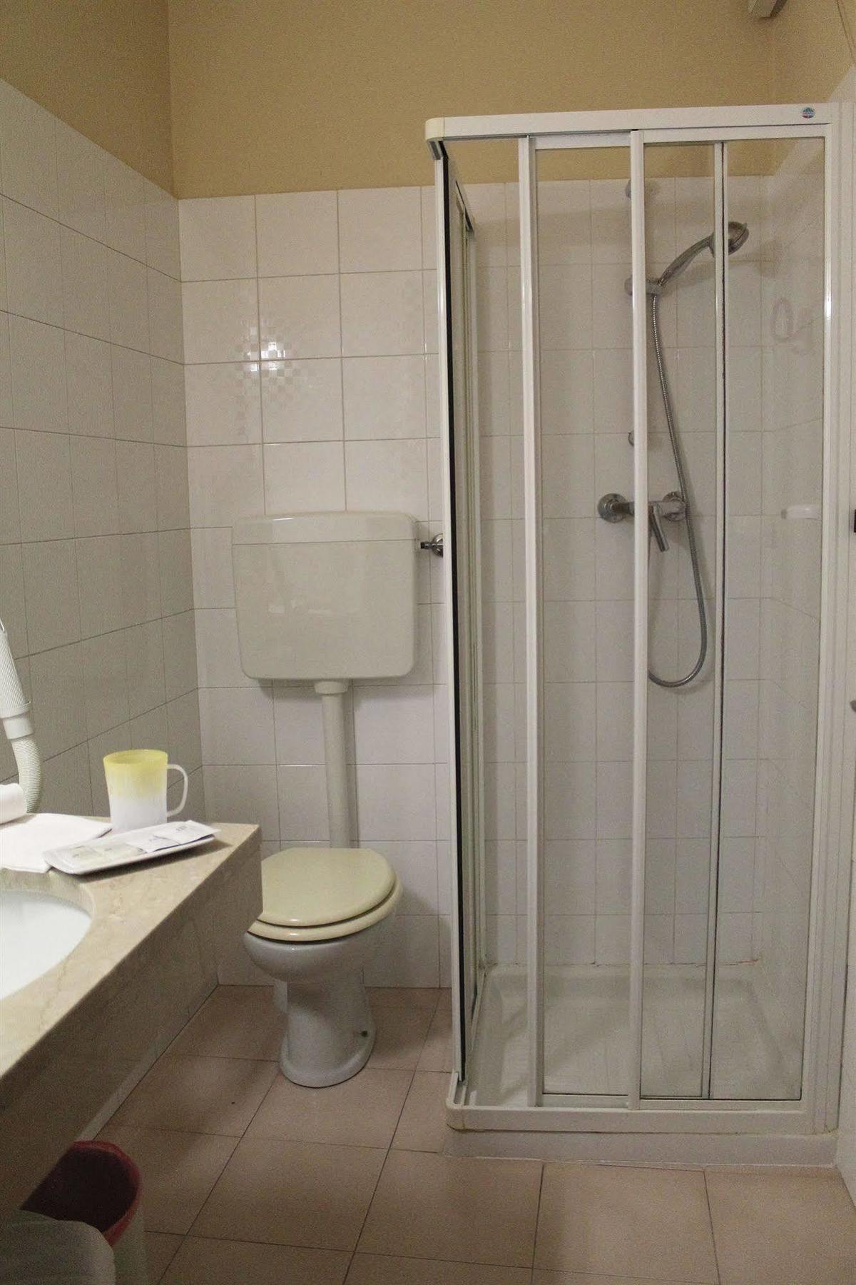 Hotel Europa Dossobuono Dış mekan fotoğraf