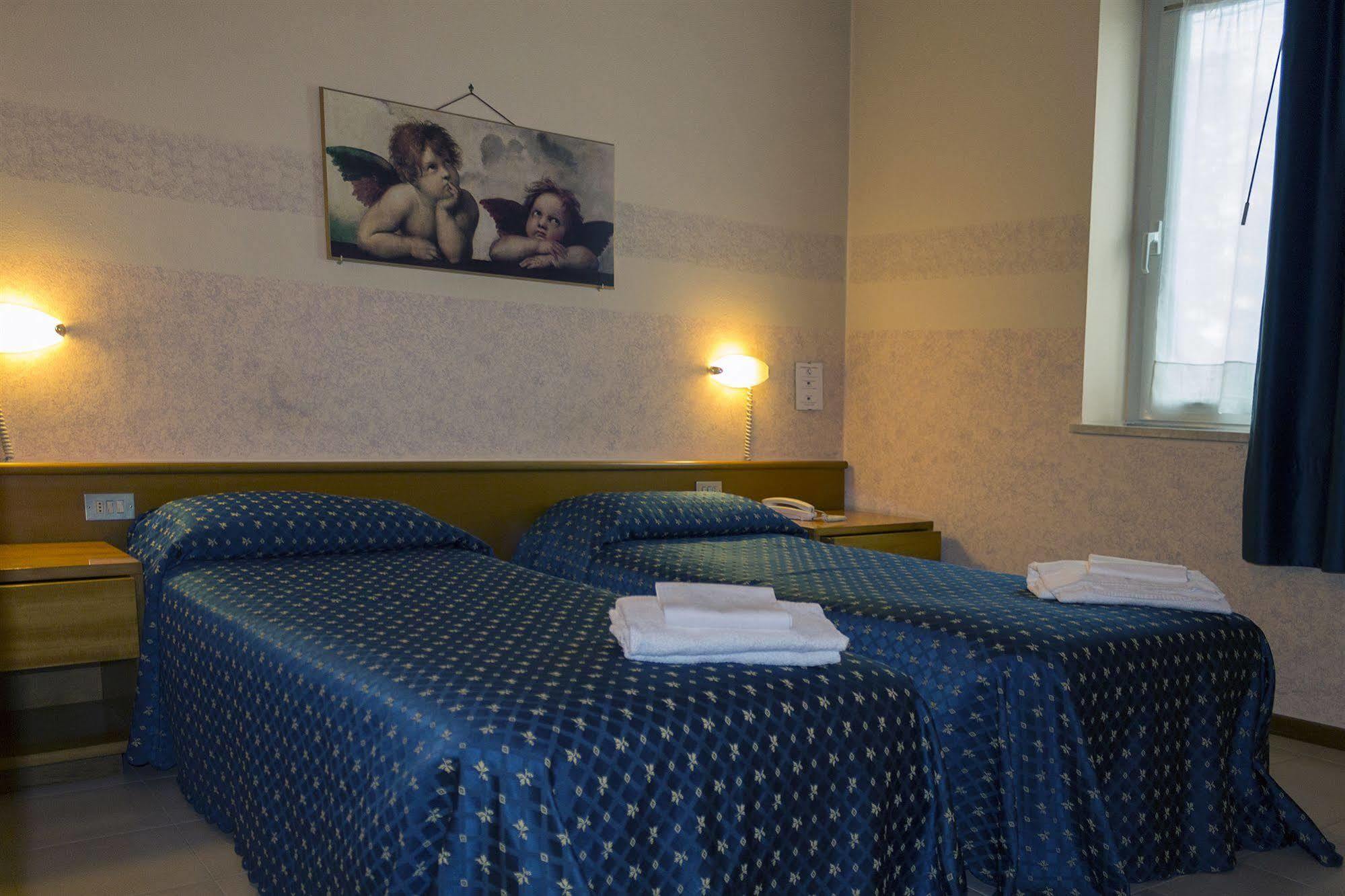 Hotel Europa Dossobuono Dış mekan fotoğraf